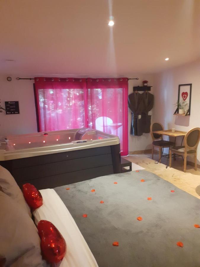 La Chambre Des Songes Saze  Eksteriør bilde