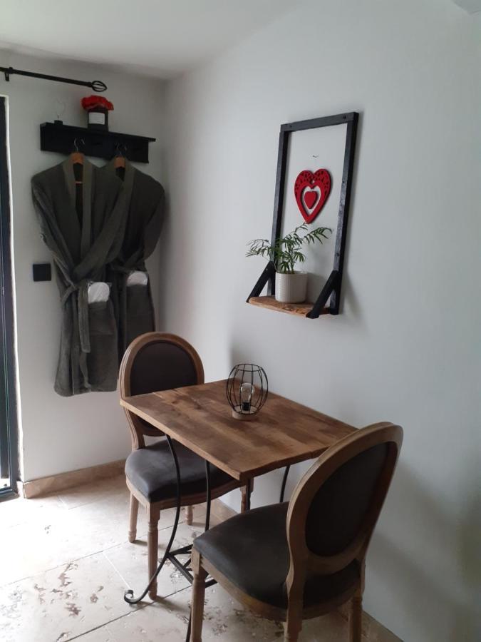 La Chambre Des Songes Saze  Eksteriør bilde